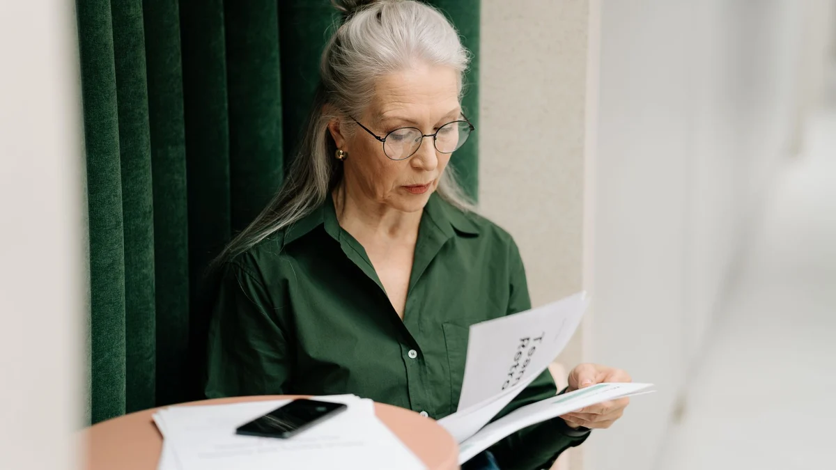 Reading a source before citing it